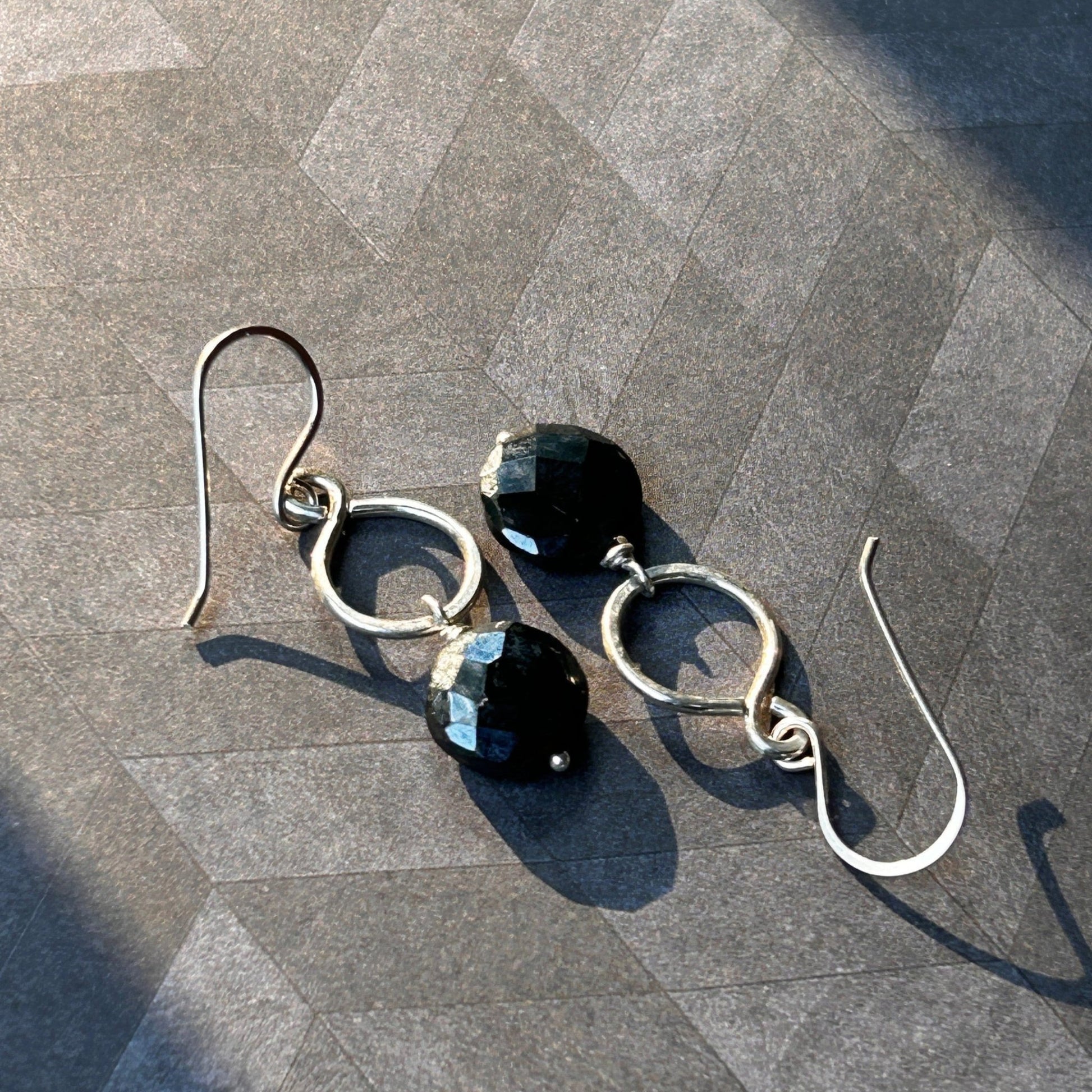 Sterling Silver Figure-8 earrings featuring Midnight Faceted Spinel Gemstone
