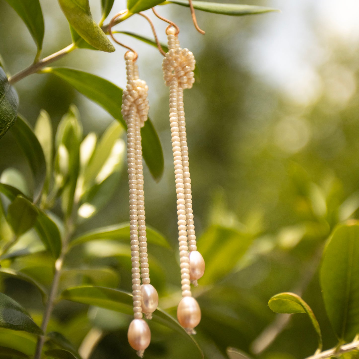 Tidal Knot — Ivory & Blush Pearl Fringe Earrings
