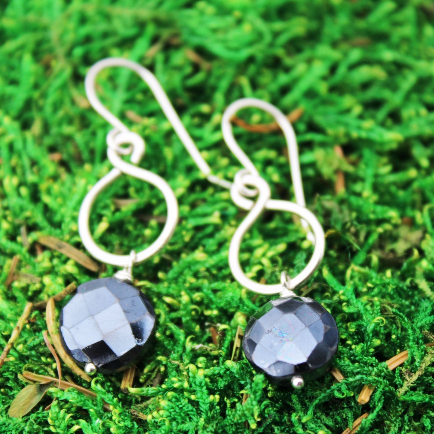 Sterling Silver Figure-8 earrings featuring Midnight Faceted Spinel Gemstone